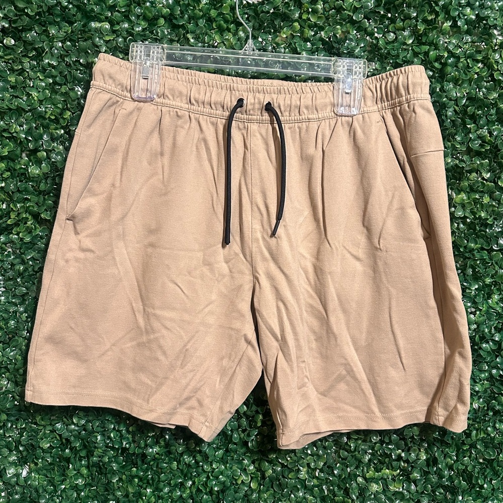Alana Men's Tan Shorts Size XL